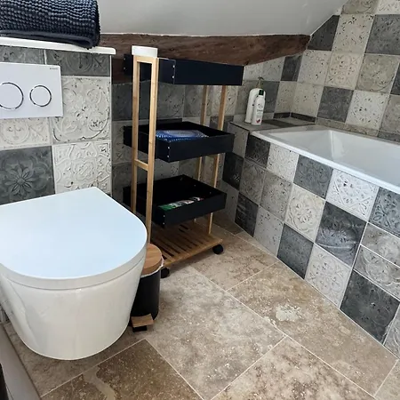 La Chapelle De Monet - Logis Les Nymphéas Hébergement de vacances Bois-Jerome-Saint-Ouen