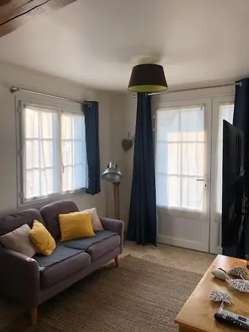 Дом отдыха La Chapelle De Monet - Logis Les Nympheas *