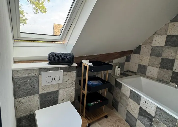 Дом отдыха La Chapelle De Monet - Logis Les Nympheas Bois-Jerome-Saint-Ouen